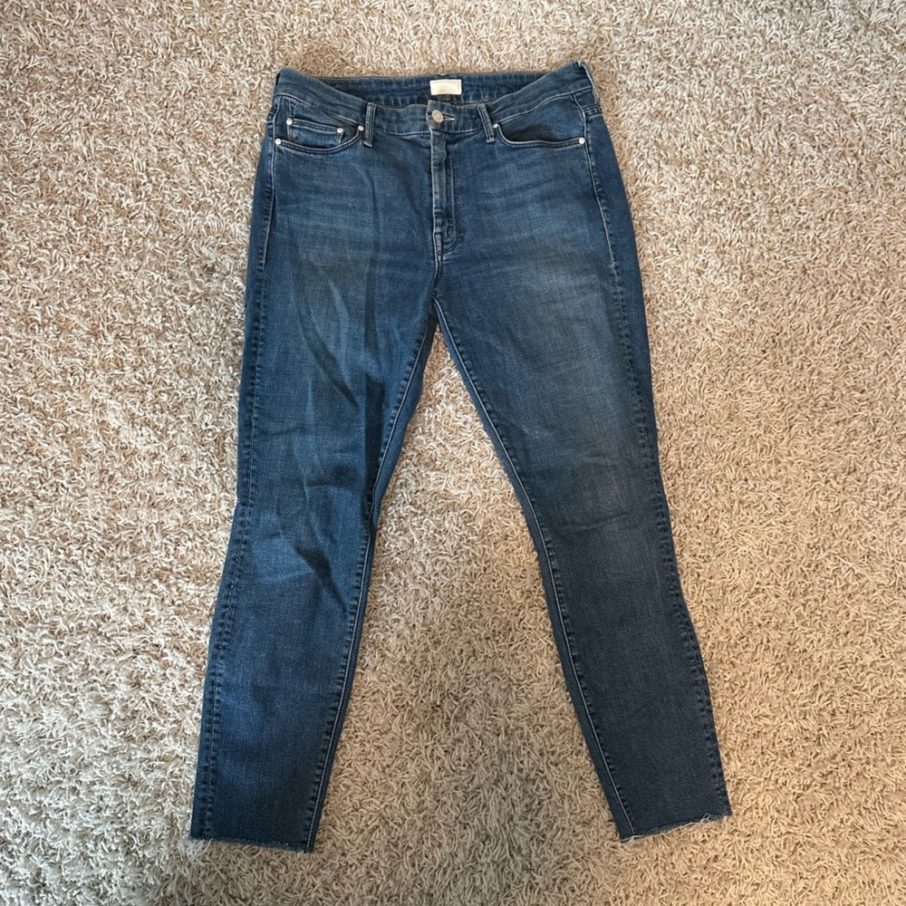MOTHER “The Looker Ankle Fray” Jean Size 30
